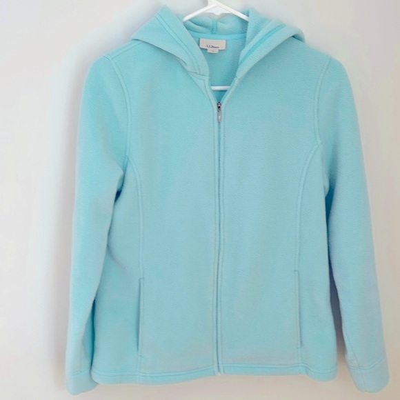 L.L. Bean Jackets & Blazers - L.L. Bean women’s small full zip hoodie fleece mint green Polartec jacket